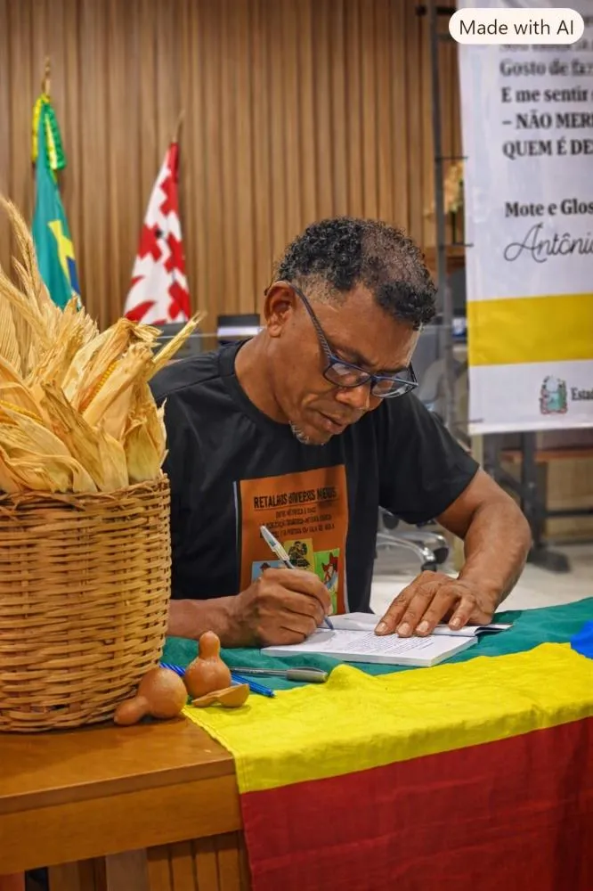 Jeremoabo BA: Antonio Poeta lança “Retalhos diVersos meus” num evento bastante concorrido 